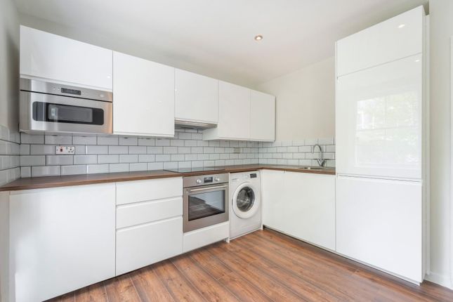 Flat to rent in Goodge Place, Fitzrovia