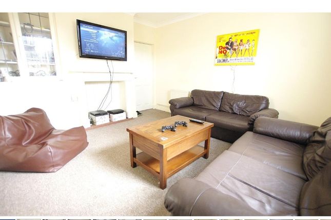 End terrace house to rent in Whitstable Road, Canterbury