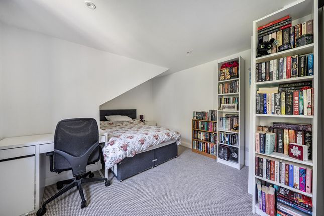 117 Ashenden Walk, Tunbridge Wells photo 3