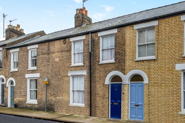 Thumbnail Town house for sale in Norwich Street, Cambridge