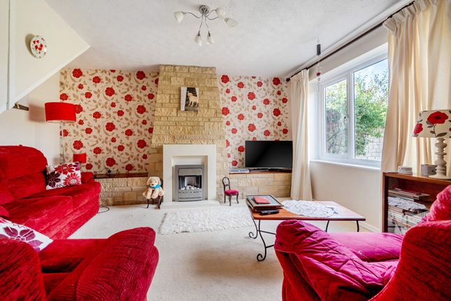 98, Oxlease, Witney photo 4