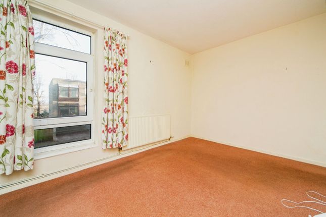 Flat for sale in Yewdale Park, Poplar Road, Oxton, Prenton