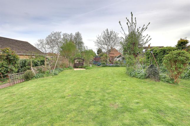 The Gables, Ross Road, Newent photo 3
