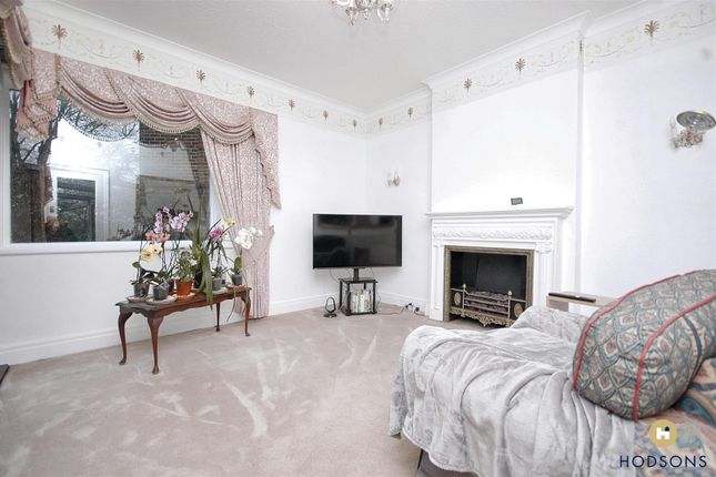 83, West Lane, Wakefield photo 3