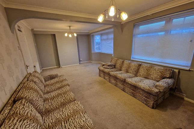 84 The Drive, Uckfield photo 5