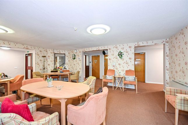 25, Guardian Close - Preston (A), Fulwood photo 4