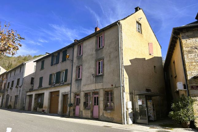 Property for sale in Plaisance, Aveyron, France
