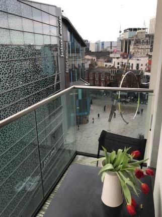 2 Bed Flat For In Hayes Apartments The Cardiff Balcony Of Hayes Apartments The Cardiff Caerdydd Cf10