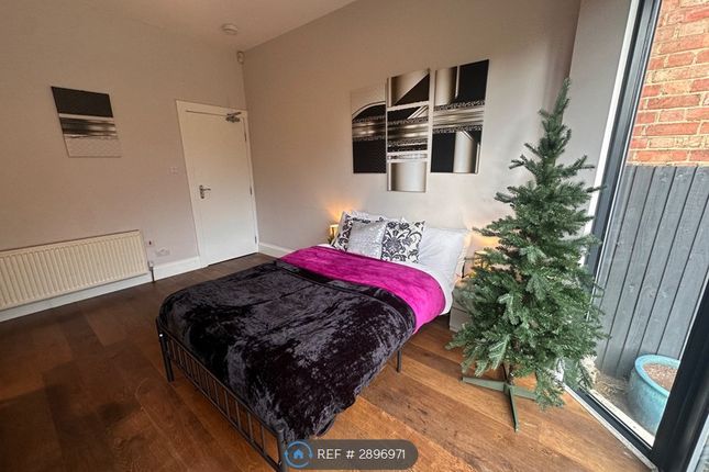 Lowlands Road, Harrow photo 3