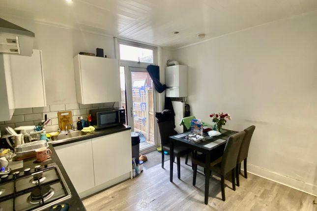 728A, Barking Road, London photo 4