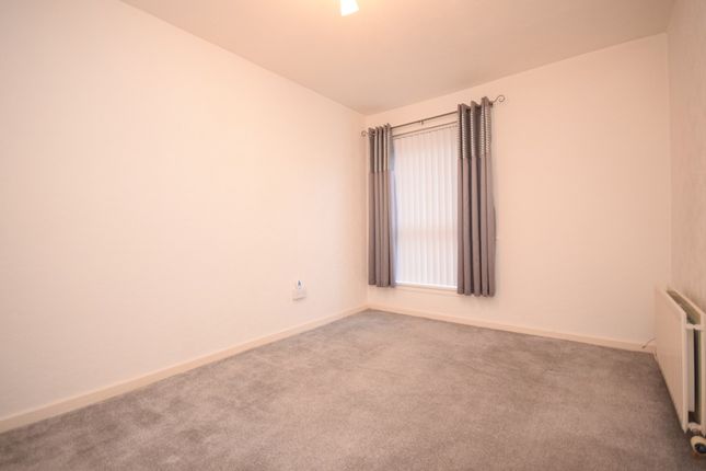 End terrace house for sale in Davan Loan, Newmains, Wishaw