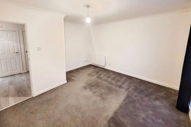 Flat 1 Guildford House, 23, St Nicholas Road, New Romney photo 4