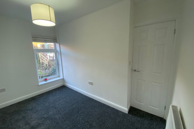 36, BRIDGEND photo 5