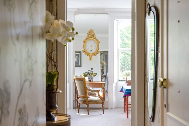 Flat for sale in Royal Crescent, London