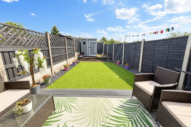 19, Leys Road, Brierley Hill photo 2