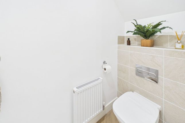 10, Wade Close, Leicestershire photo 4