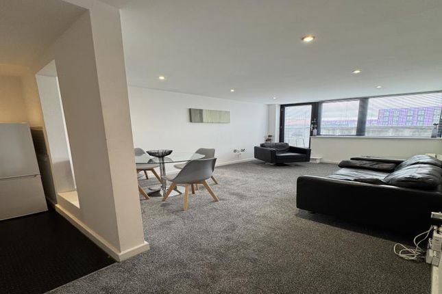 57, Avoca Court, Birmingham photo 2