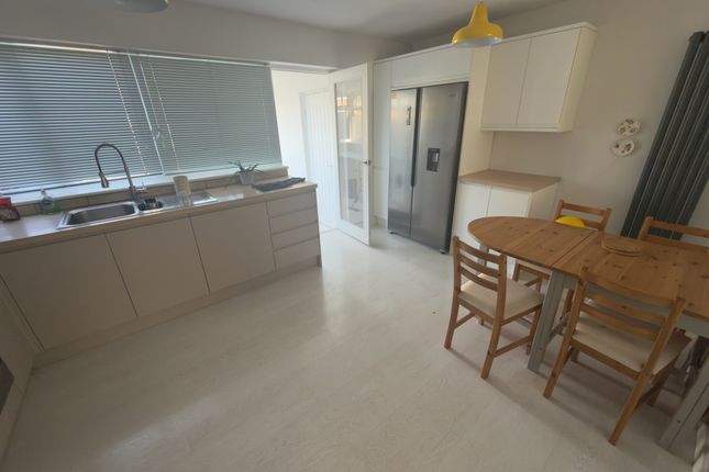 38 Rufford Road, Stourbridge photo 5