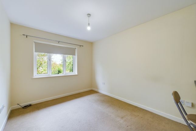 Cam01740G0-Pr0263-Still002