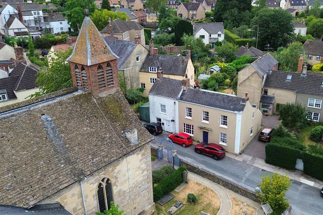 18, High Street, Wotton-Under-Edge photo 4