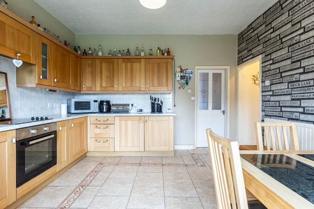 6 Ebenezer Street, Great Houghton, Barnsley photo 5