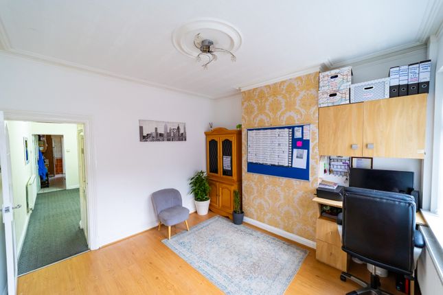 Terraced house for sale in Wood Hill, Leicester