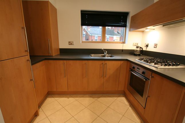 2, St Wulstans Court, Worcester photo 5