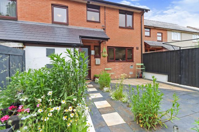 Thumbnail Terraced house for sale in Lon Glanyrafon, Newtown