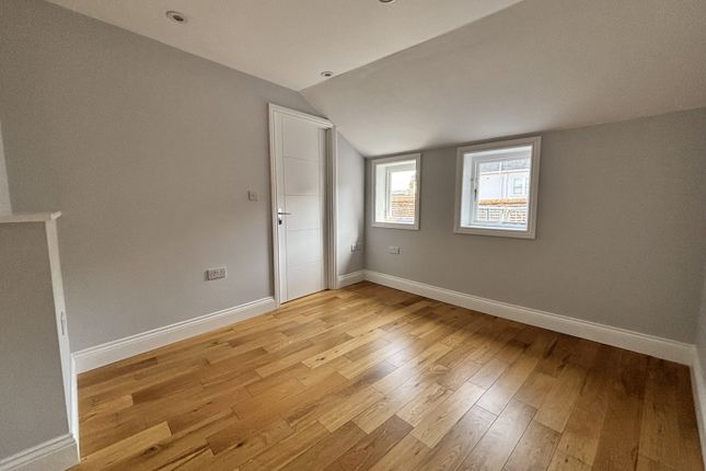 Flat 3, 48 Catherine Street, Salisbury photo 4