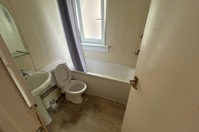203, Greenrigg Road, Glasgow photo 4