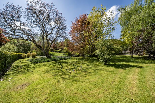 Detached Period Family House