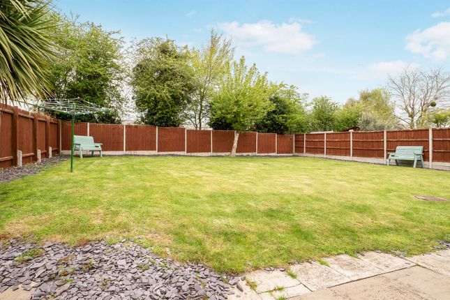 49, Hawthorne Avenue, Loughborough photo 3