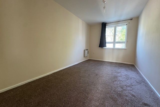 Flat 3, 192, Avonmouth Road, Avonmouth photo 4