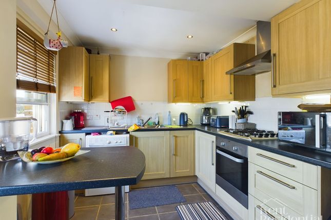 Flat 4, Flamboyant House Union Street, Rochester photo 2