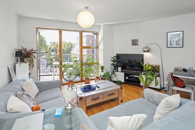 42, Newington Green, London photo 5