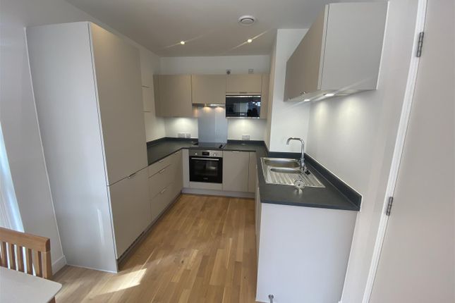 Flat to rent in 1 Lockgate Mews, New Islington, Manchester