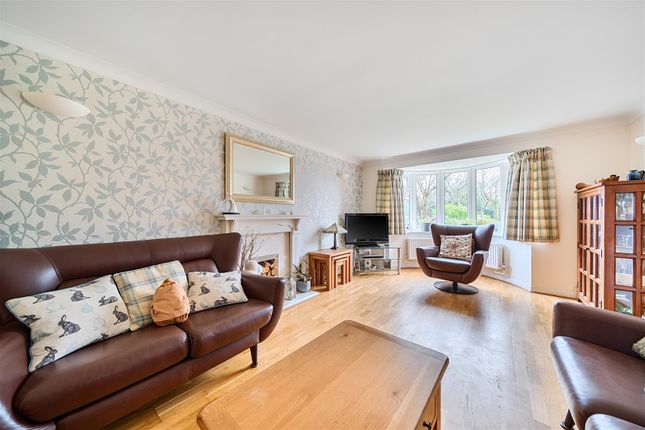 2, Fitzwilliam Road, Bearsted photo 2