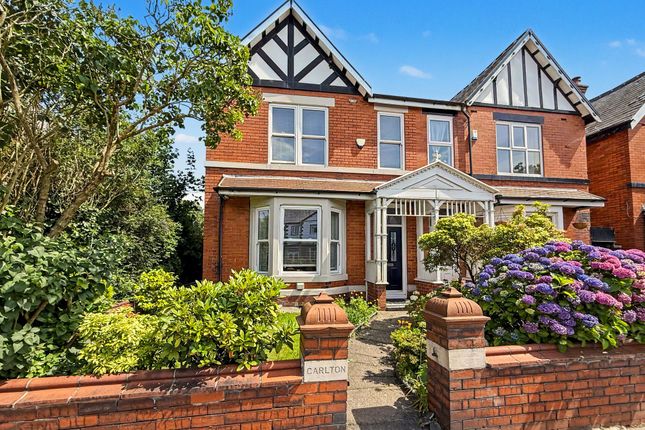 392 Bury New Road, Manchester photo 2