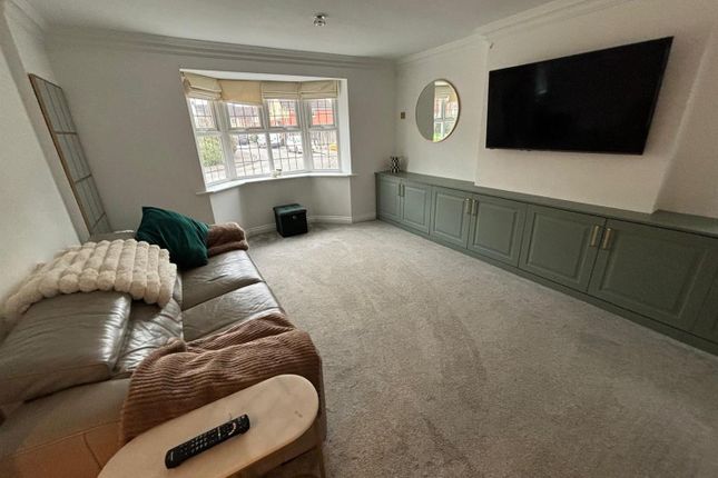 38, The Orchard, Beverley photo 4