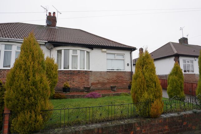 Thumbnail Bungalow to rent in Huntcliffe Gardens, North Heaton, Newcastle Upon Tyne