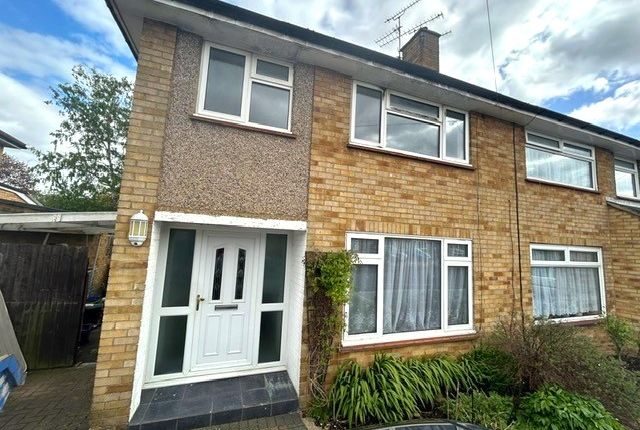 Semi-detached house to rent in Blunden Road, Farnborough