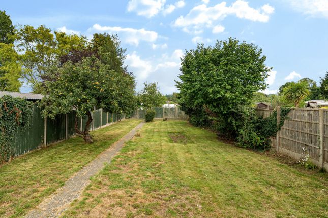 153, Boultham Park Road, Lincoln photo 2