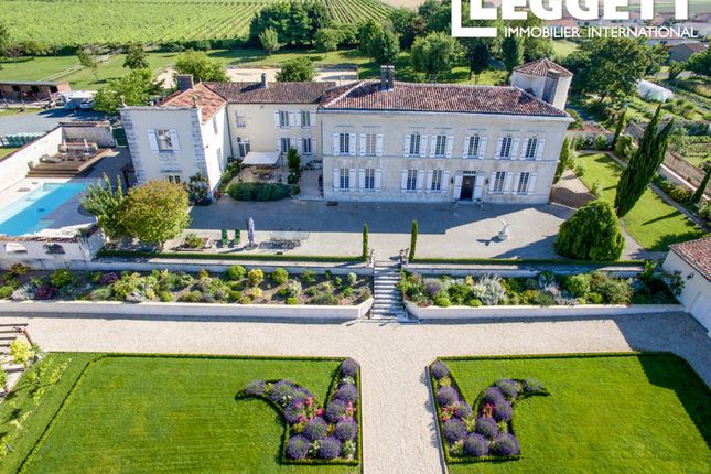 Thumbnail Villa for sale in Dompierre-Sur-Charente, Charente-Maritime, Nouvelle-Aquitaine