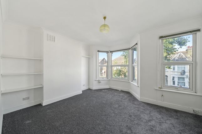 Flat for sale in Chapter Road, Dollis Hill