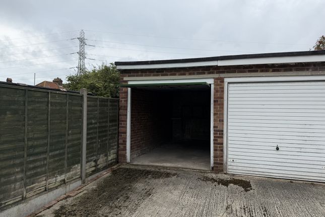 Garage, Rowan Close, Portslade photo 2