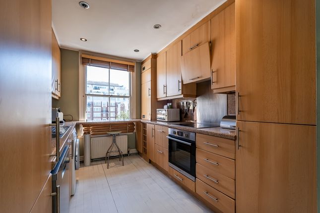 22 Cheniston Gardens, London photo 4