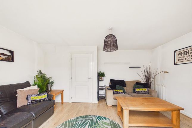 6, Hardwick Close, Brough photo 4