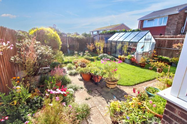 104 Rose Avenue, High Wycombe photo 4