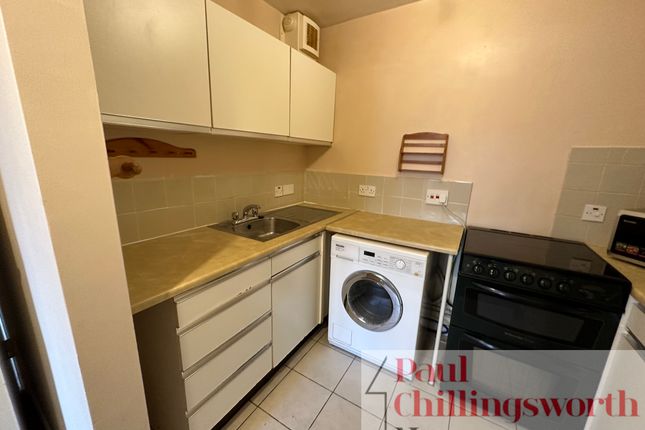 Flat to rent in Trinity Walk, Broadgate, Coventry