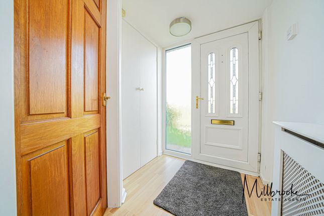 6 Booths Hall Road, Manchester photo 4